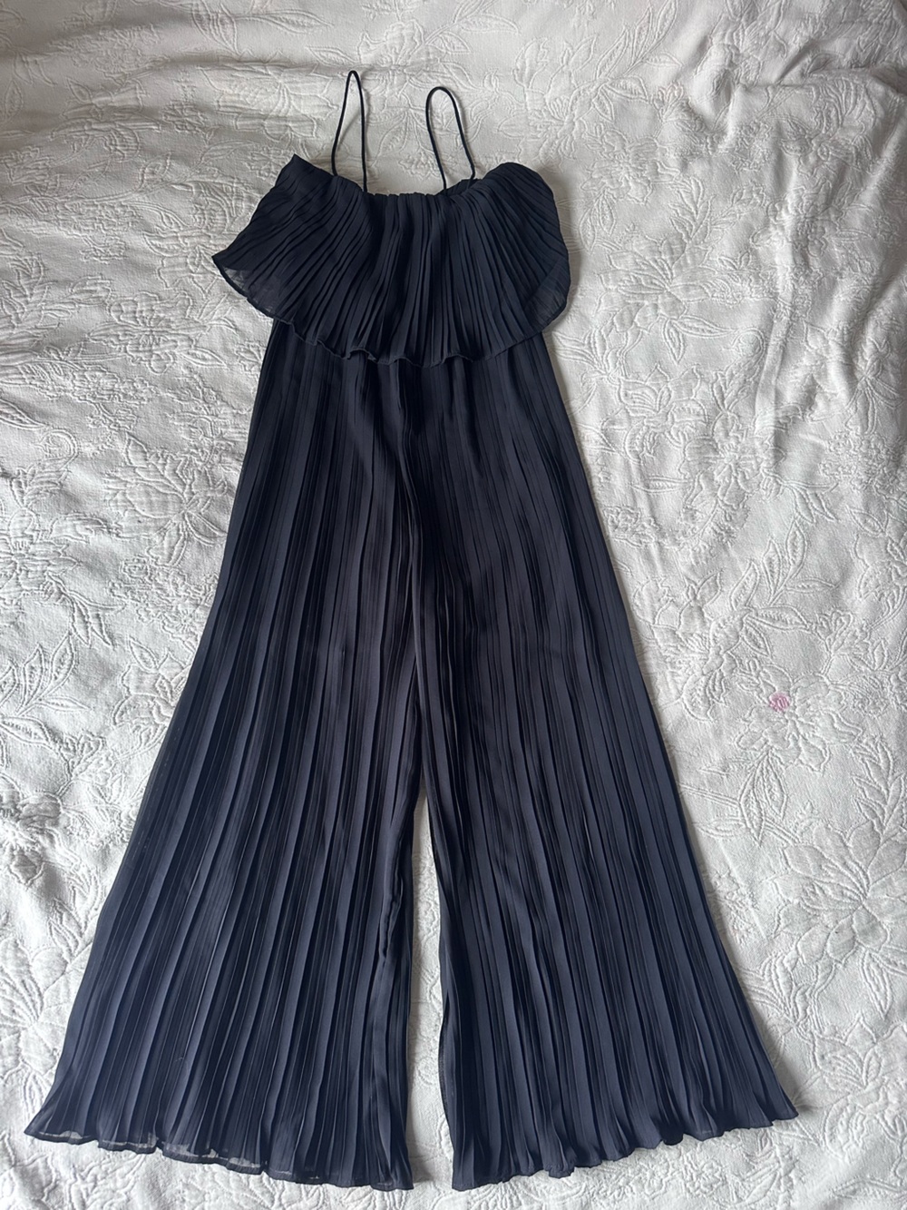 Flowy Black Pleated Maxi Romper with Ruffle Bodice